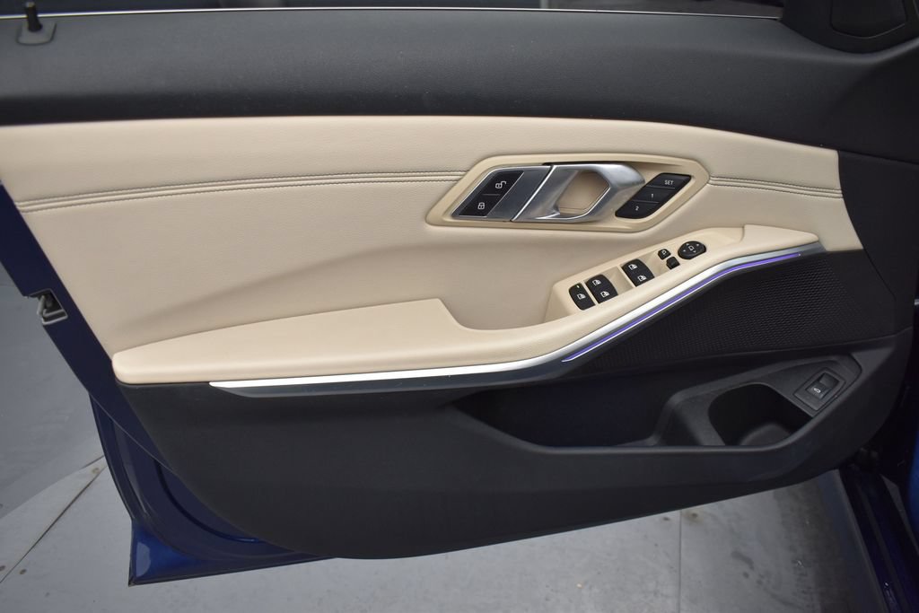 Used 2019 BMW 330i Sedan RWD image 5