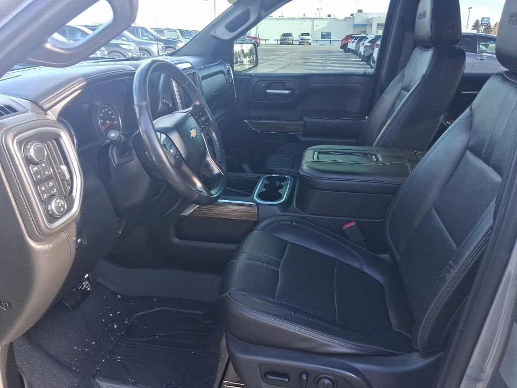 Used 2019 Chevrolet Silverado 1500 High Country image 14