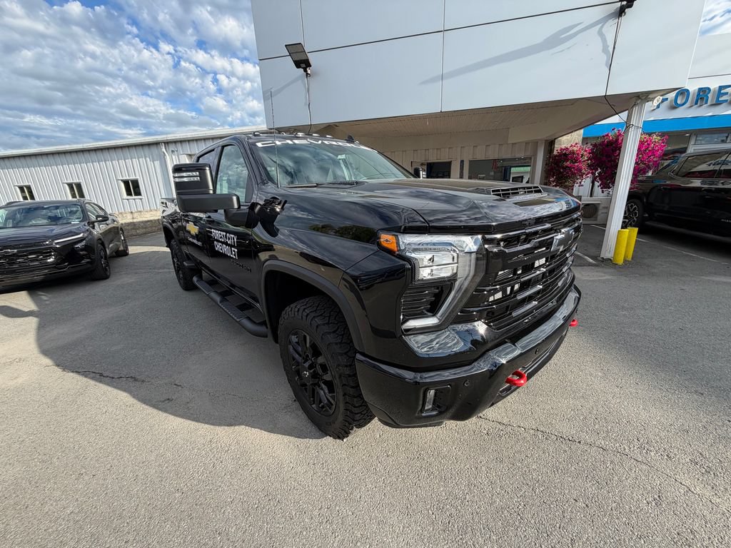 New 2026 Chevrolet Silverado 2500 LTZ w/ LTZ Plus Package AWD/4WD image 8