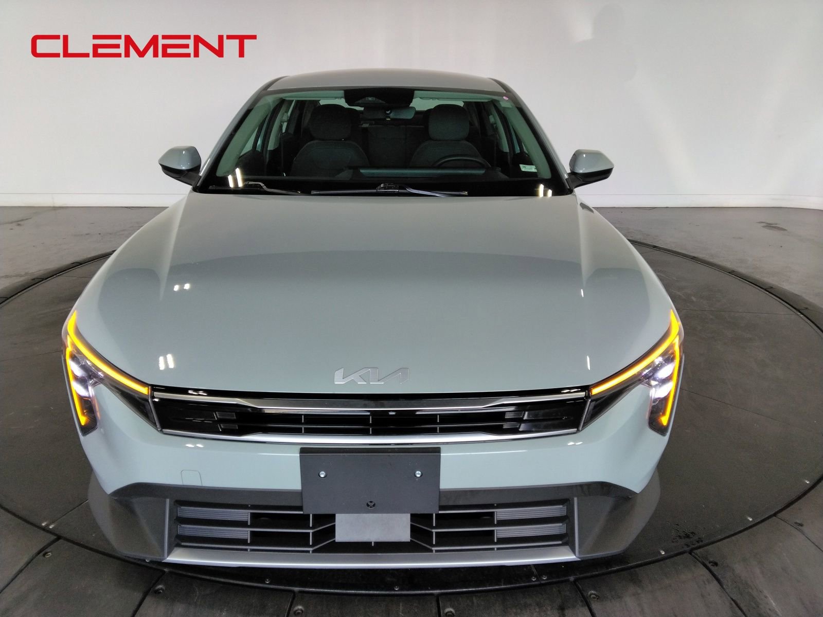 Used 2025 Kia K4 EX image 3