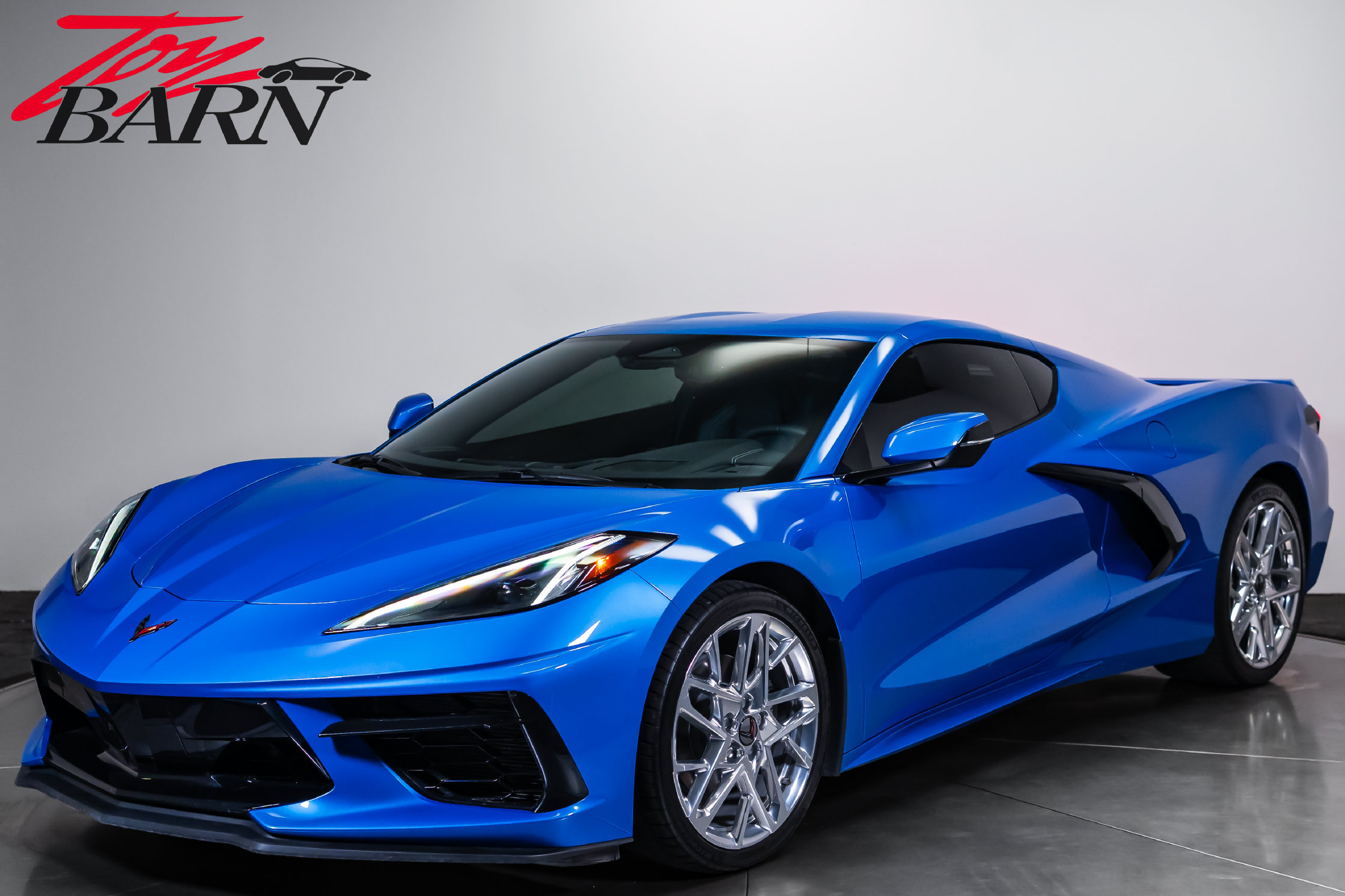 Used 2024 Chevrolet Corvette Stingray Coupe w/ 1LT RWD image 9
