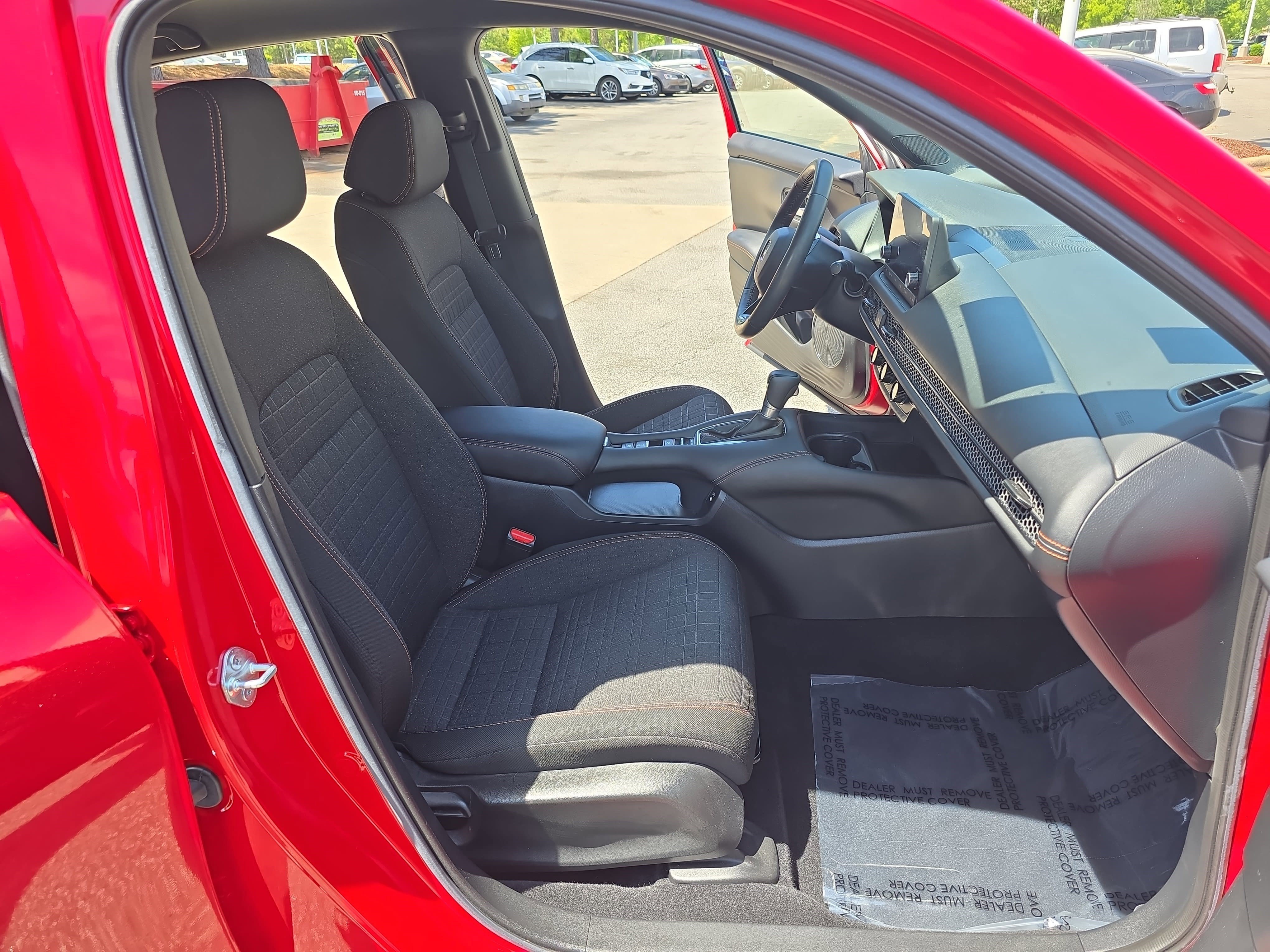 Used 2024 Honda HR-V Sport image 10