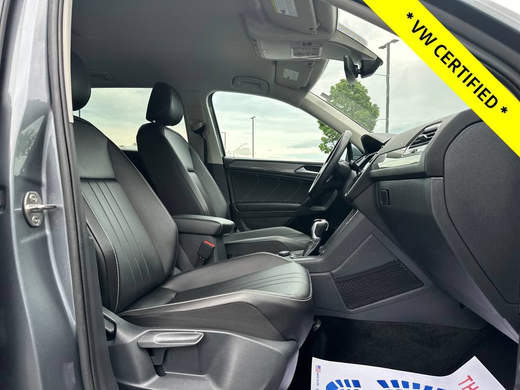 Certified 2024 Volkswagen Tiguan SE AWD/4WD image 21