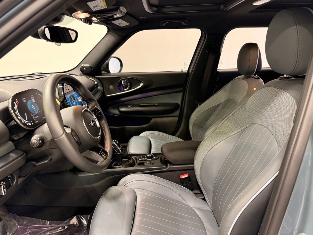 Used 2023 MINI Cooper Clubman S w/ MINI Untold Edition image 12