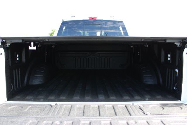 Used 2024 Ford F250 Platinum image 10