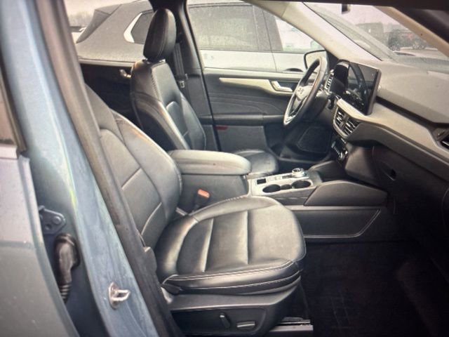 Used 2024 Ford Escape Platinum image 13