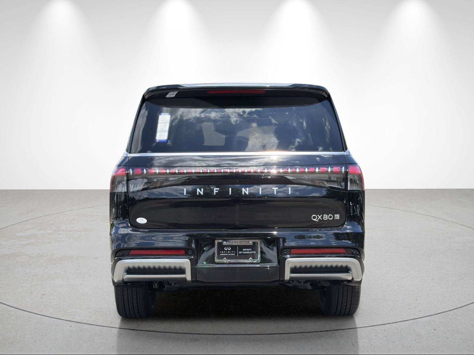 New 2026 INFINITI QX80 Luxe AWD/4WD image 3