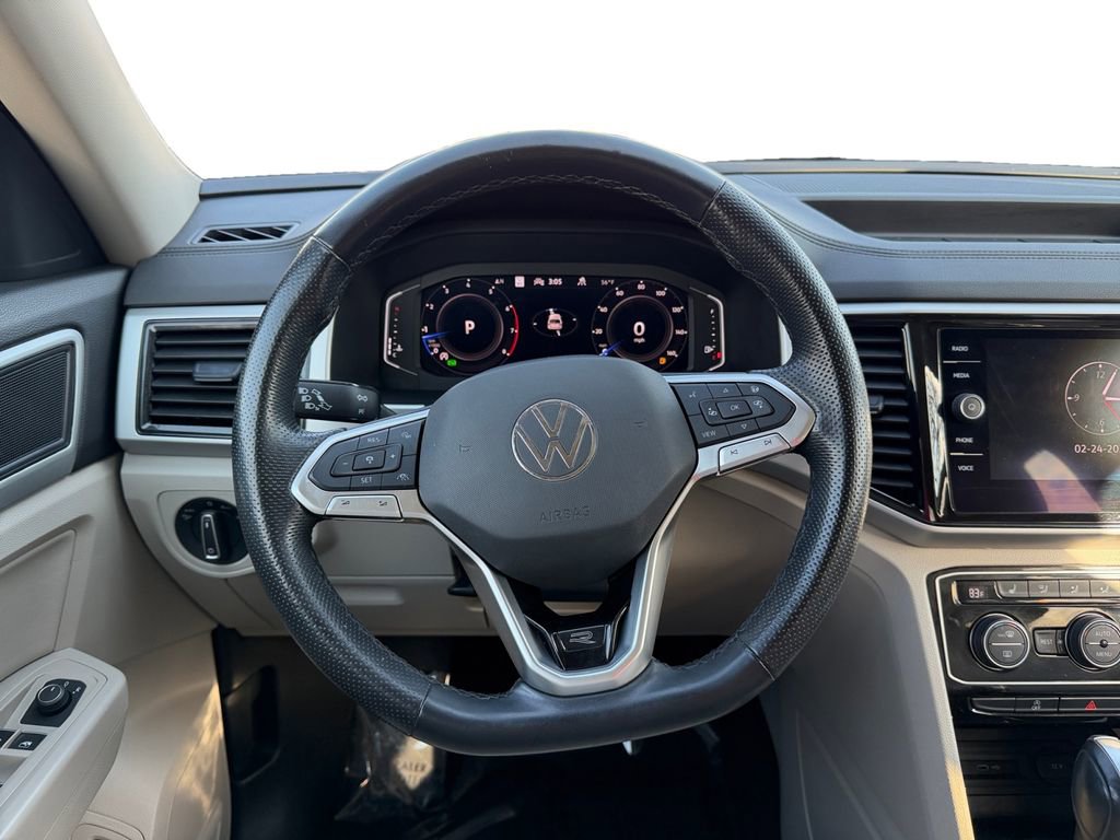 Used 2022 Volkswagen Atlas SEL R-Line image 12