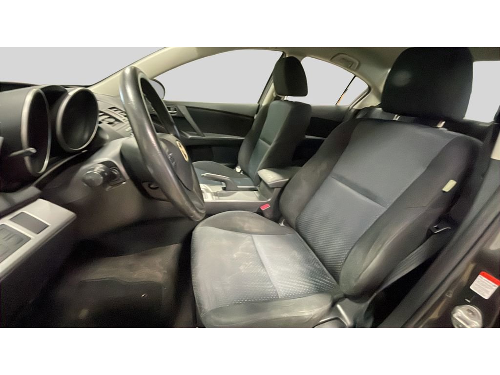 Used 2010 MAZDA MAZDA3 i Touring FWD image 12
