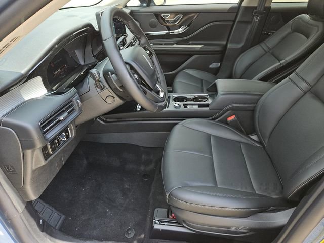 New 2025 Lincoln Corsair FWD w/ Equipment Group 101A image 18