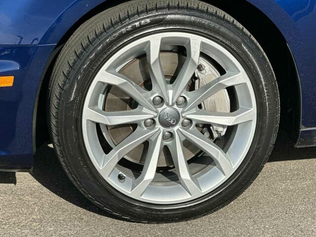 Used 2019 Audi A4 2.0T Premium w/ Convenience Package image 33