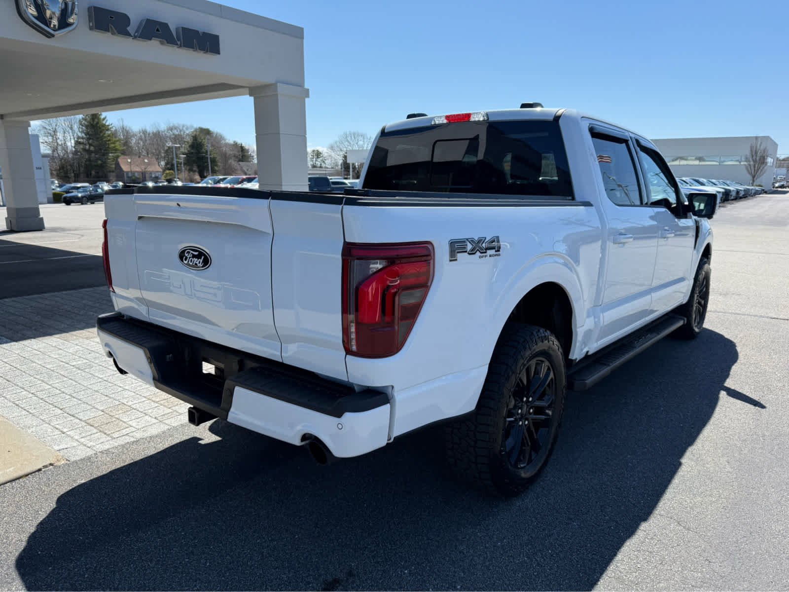 Used 2025 Ford F150 Lariat w/ Equipment Group 502A High image 9