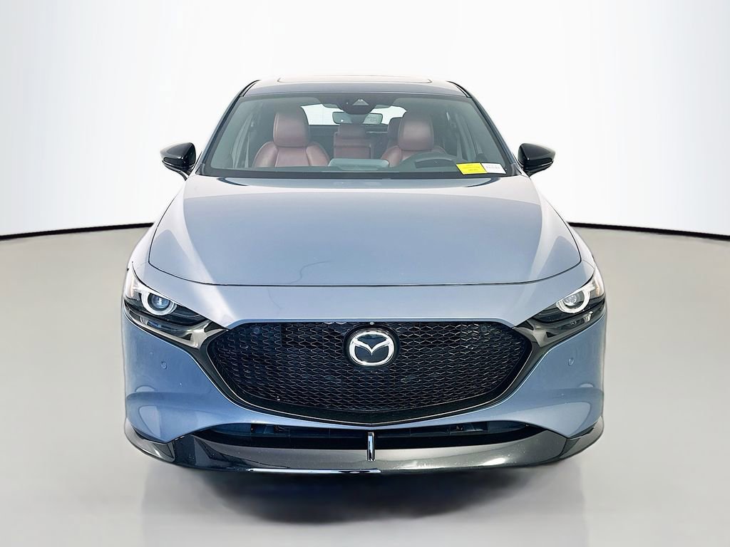 Used 2021 MAZDA MAZDA3 Hatchback w/Premium Plus Pkg AWD/4WD image 2