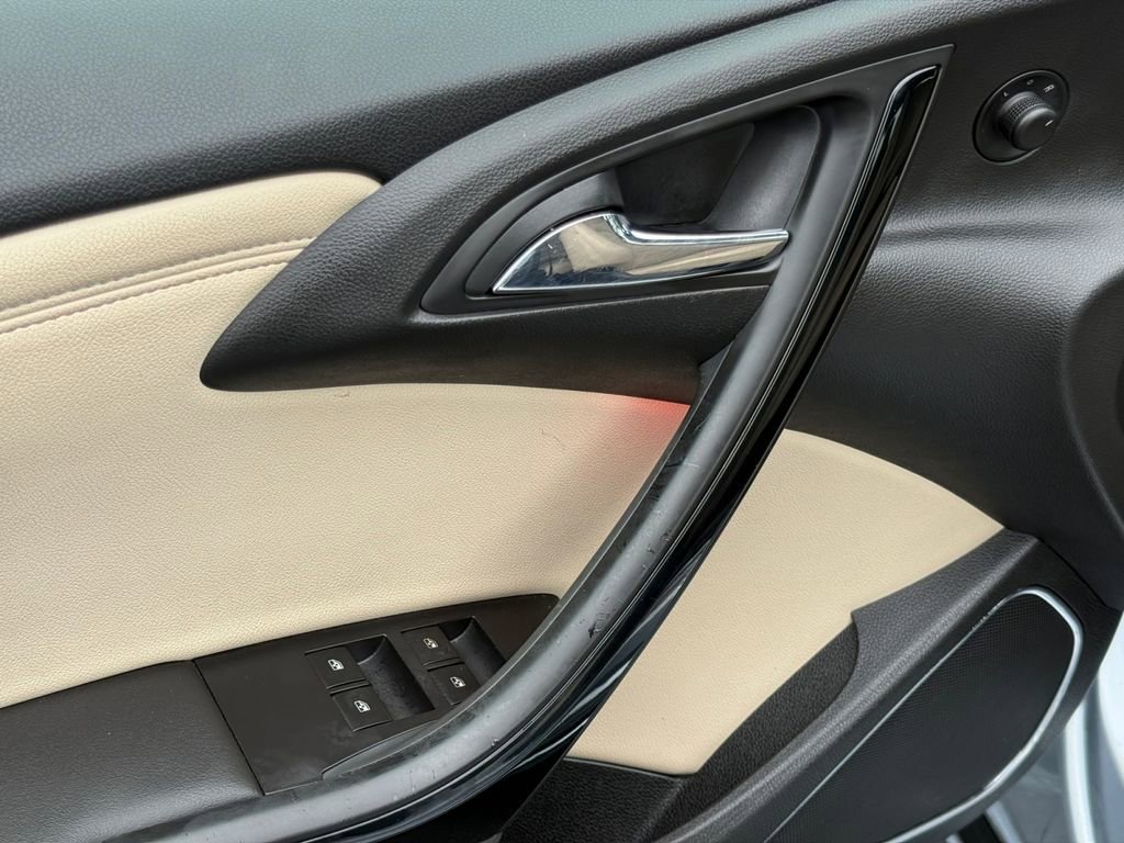 Used 2016 Buick Cascada Premium FWD image 10