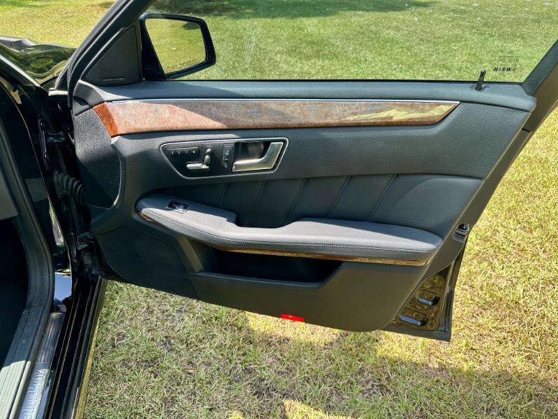 Used 2012 Mercedes-Benz E 350 BlueTEC Sedan image 8