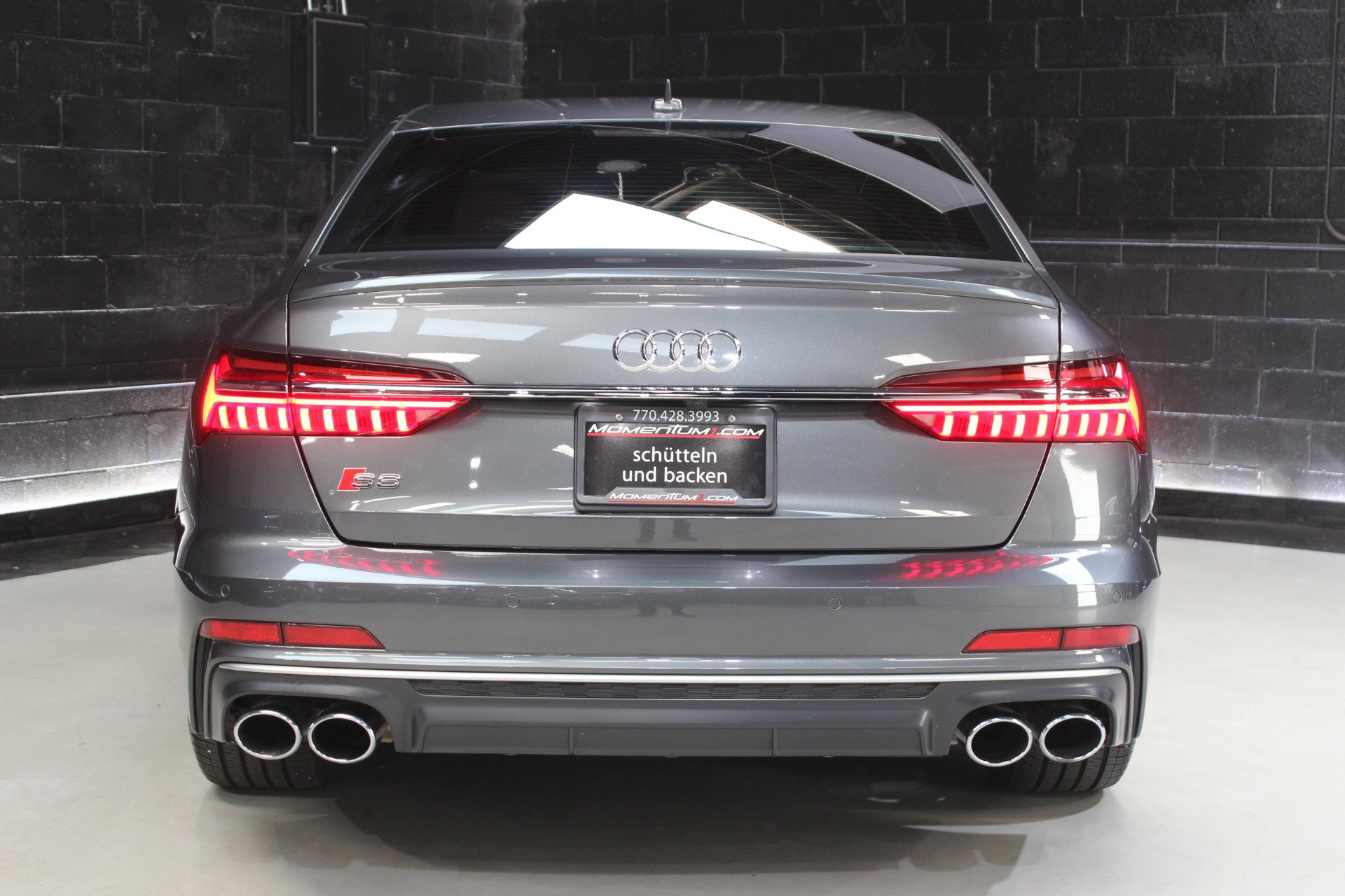 Used 2023 Audi S6 Prestige image 12