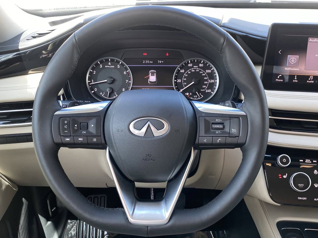 Certified 2025 INFINITI QX60 Pure FWD image 16