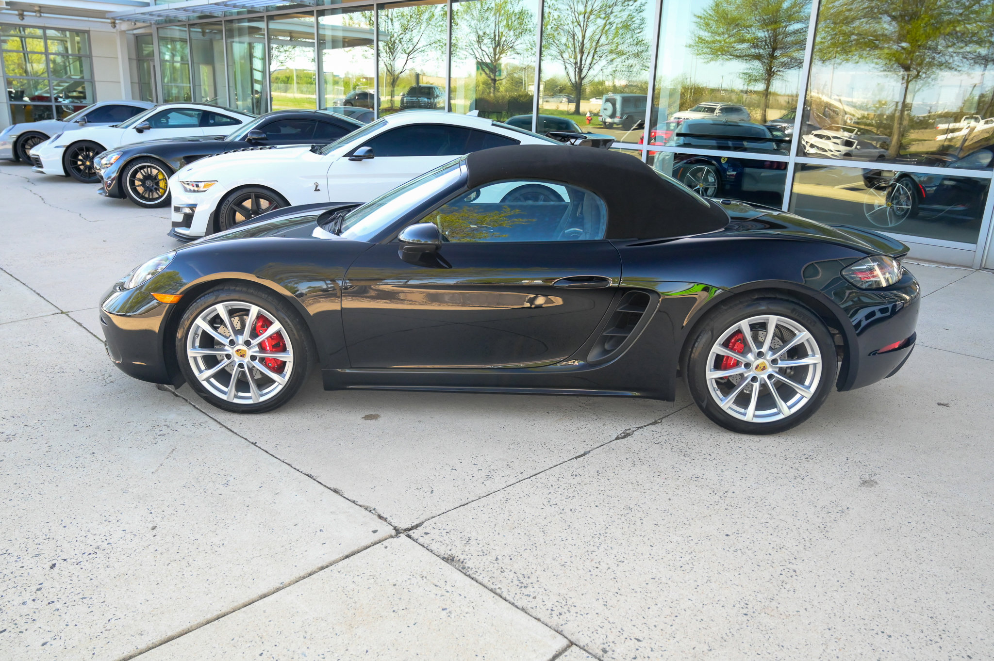 Used 2021 Porsche 718 Boxster S RWD image 8