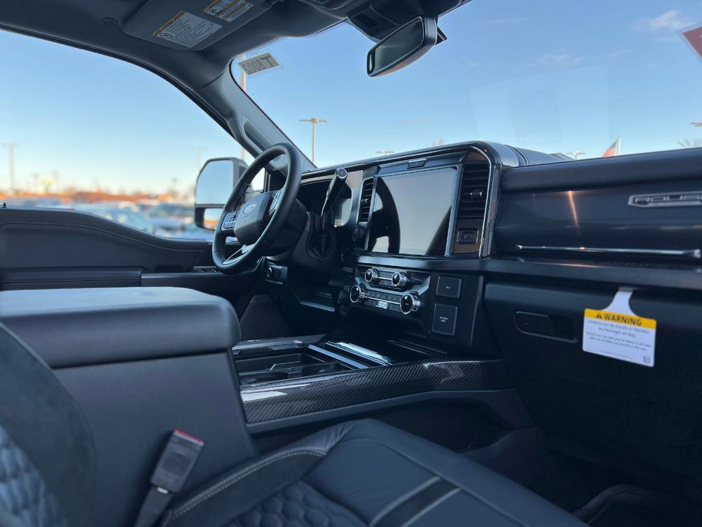 New 2026 Ford F250 Lariat w/ Black Appearance Package image 34