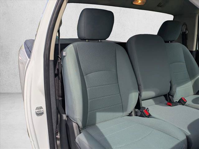 Used 2015 RAM 1500 HFE RWD image 15