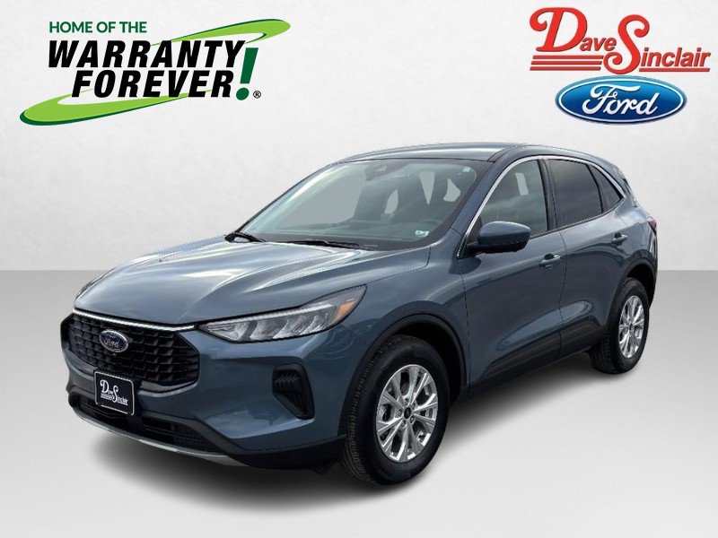 Used 2023 Ford Escape Active w/ Tech Pack #2 AWD/4WD image 1