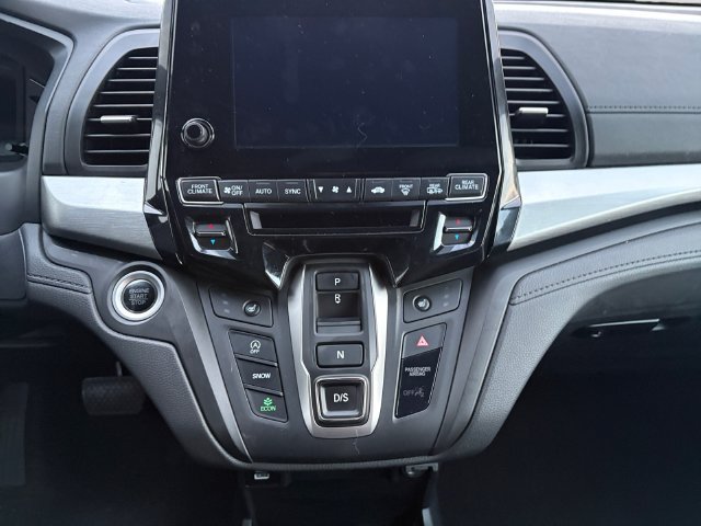 Used 2023 Honda Odyssey Sport image 11