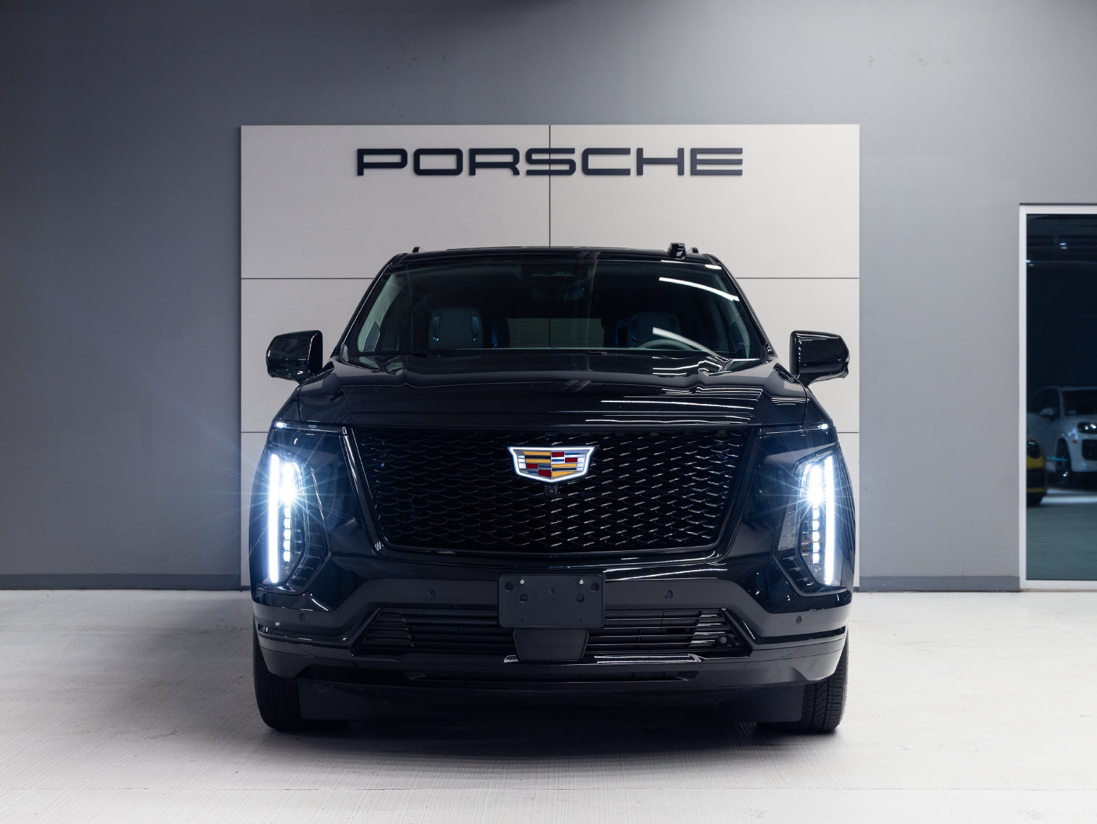 Used 2026 Cadillac Escalade Platinum Sport AWD/4WD image 10