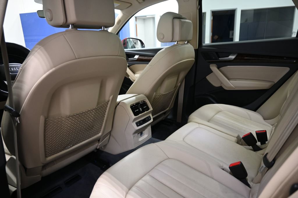 Used 2018 Audi Q5 2.0T Premium Plus w/ Premium Plus Package image 12