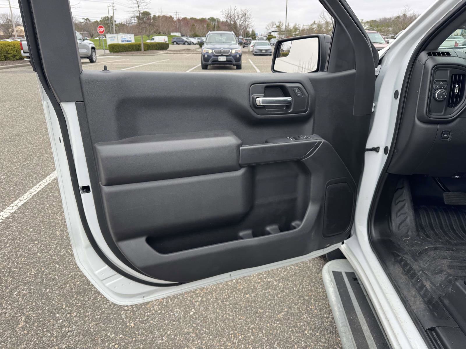 Used 2025 Chevrolet Silverado 1500 W/T image 19