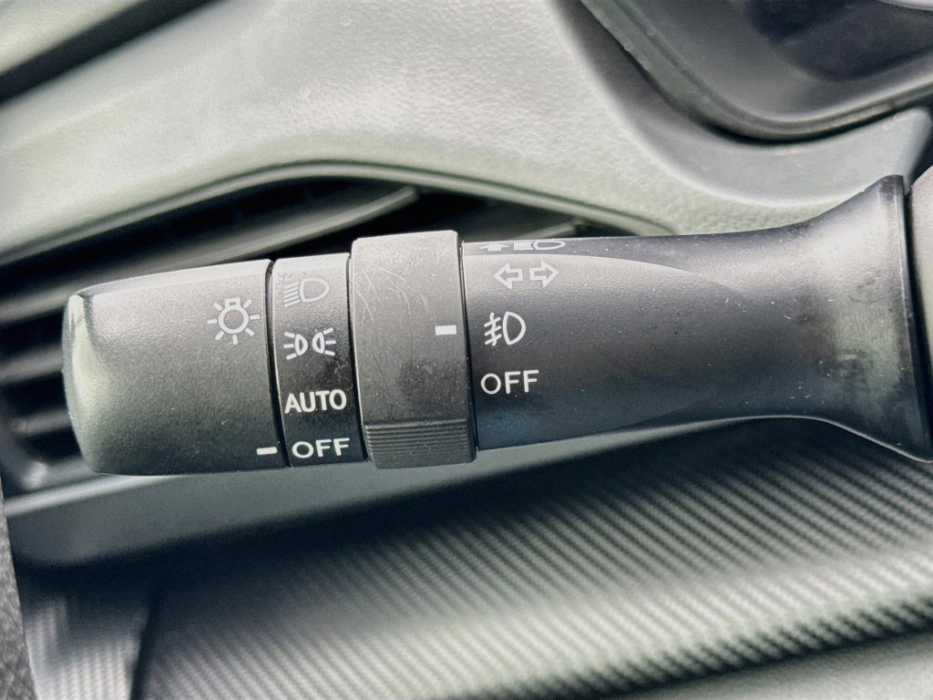 Used 2024 Subaru Crosstrek 2.0i Premium AWD/4WD image 13