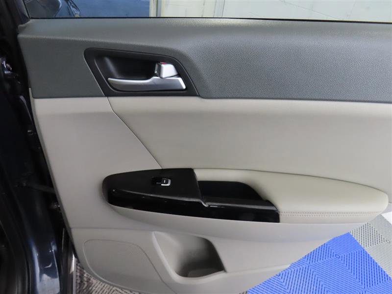 Used 2019 Kia Sportage SX image 34
