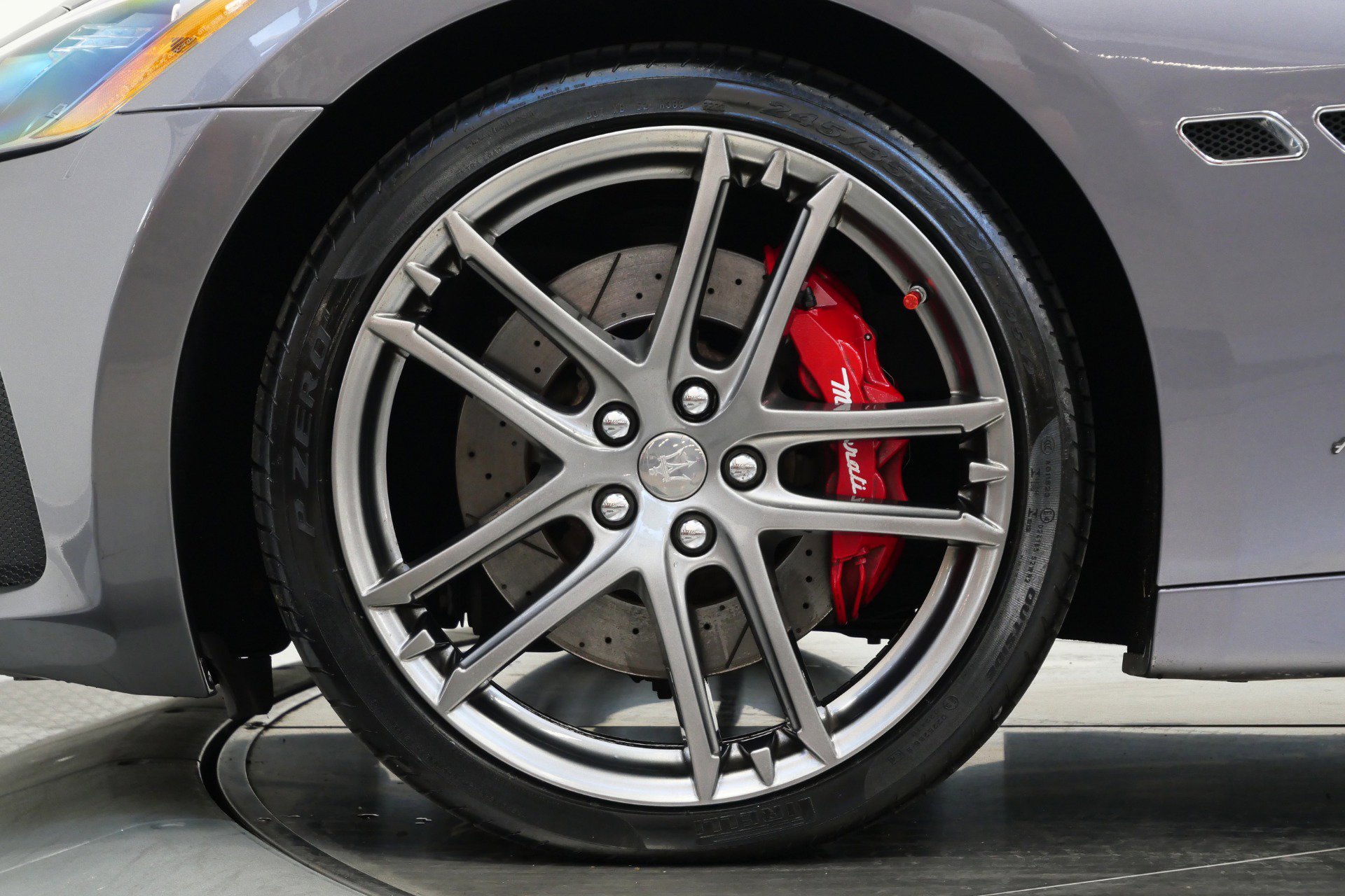 Used 2019 Maserati GranTurismo Sport image 11