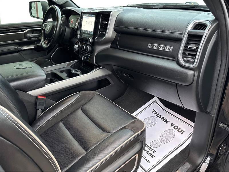 Used 2022 RAM 1500 Laramie AWD/4WD image 13