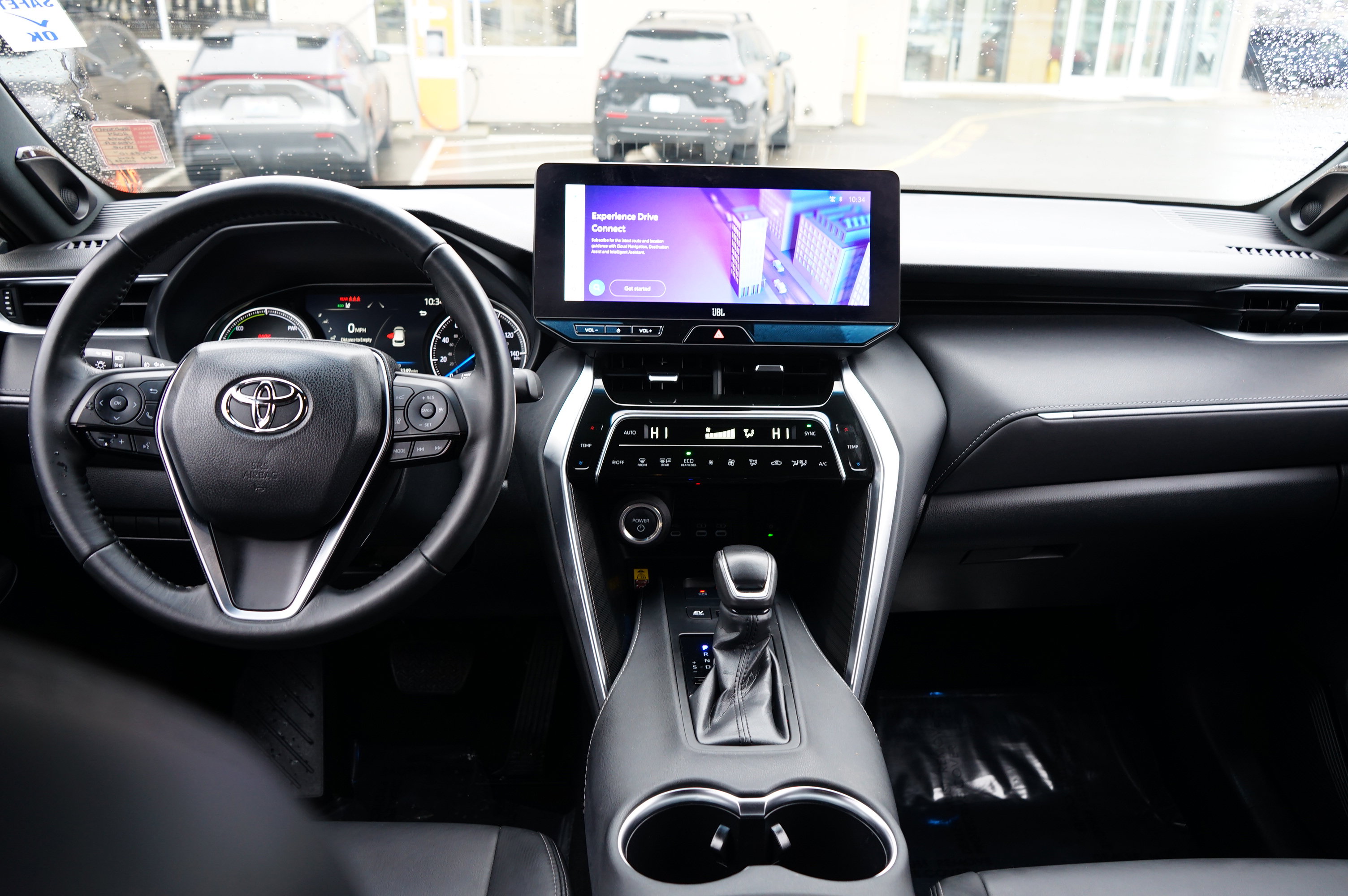 Used 2024 Toyota Venza XLE AWD/4WD image 20