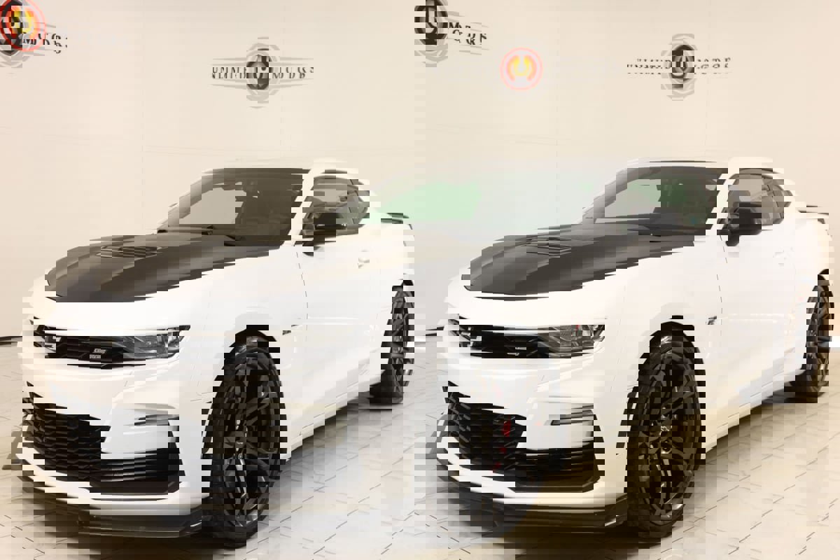 Used 2021 Chevrolet Camaro SS image 5