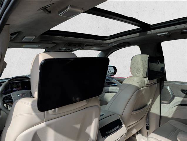 Used 2021 Cadillac Escalade Premium Luxury Platinum AWD/4WD image 12