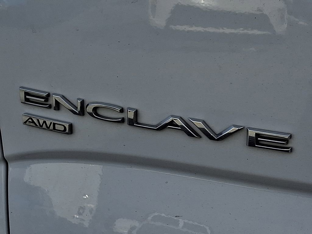 Used 2024 Buick Enclave Premium image 21