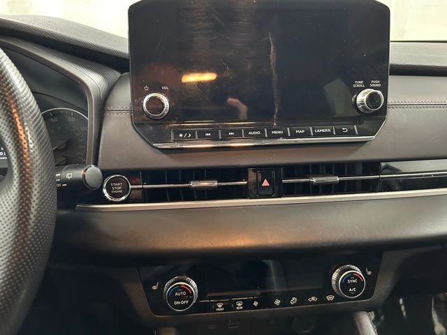 Used 2024 Mitsubishi Outlander AWD image 19