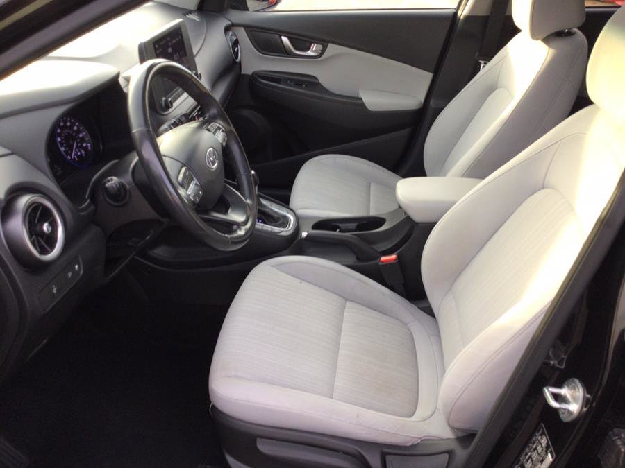 Used 2022 Hyundai Kona SEL w/ Convenience Package image 19
