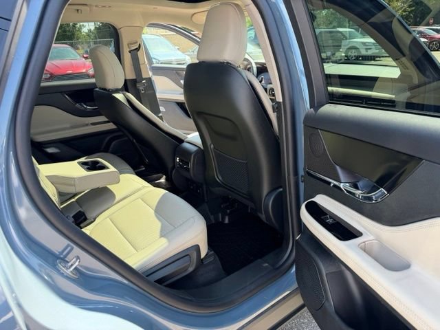 Certified 2026 Lincoln Corsair Premiere AWD/4WD image 37