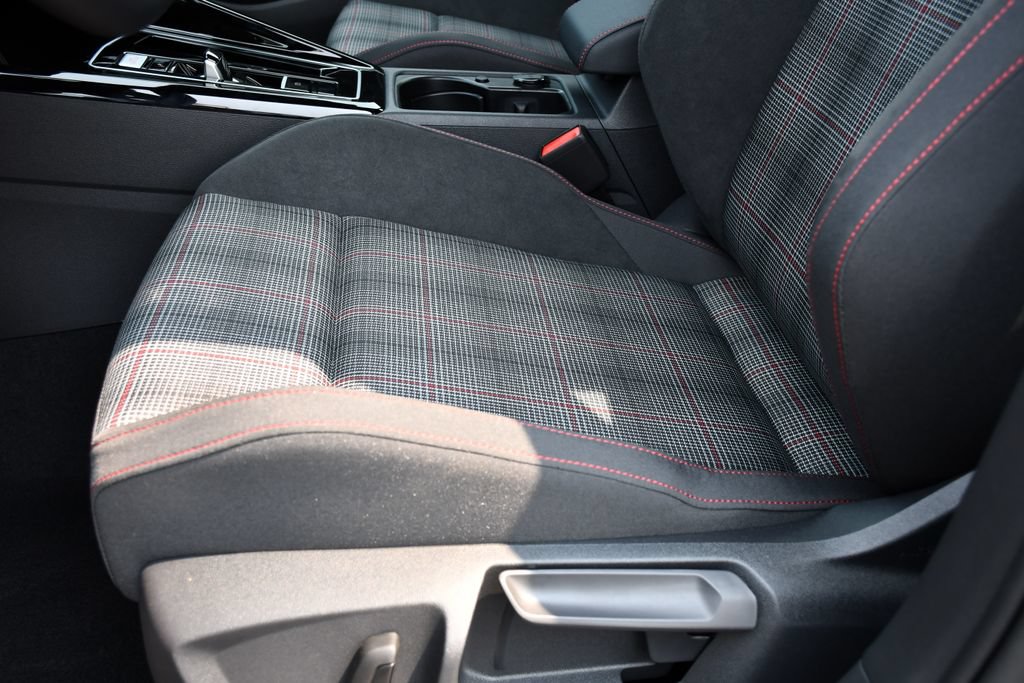 New 2026 Volkswagen GTI S FWD image 15