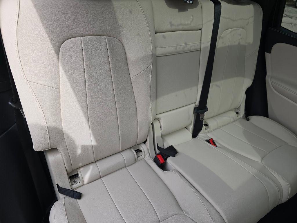 New 2026 Mercedes-Benz GLB 250 4MATIC image 21