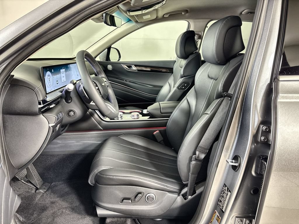 New 2026 Genesis GV80 2.5T RWD image 13