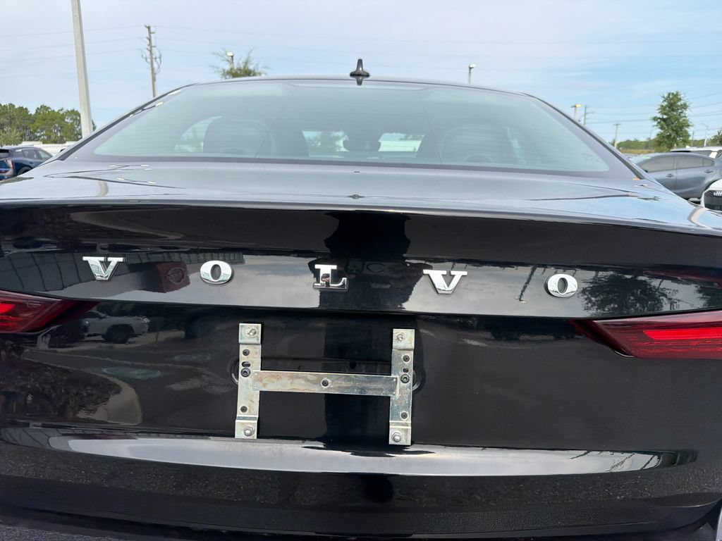 Used 2024 Volvo S60 B5 Core FWD image 10