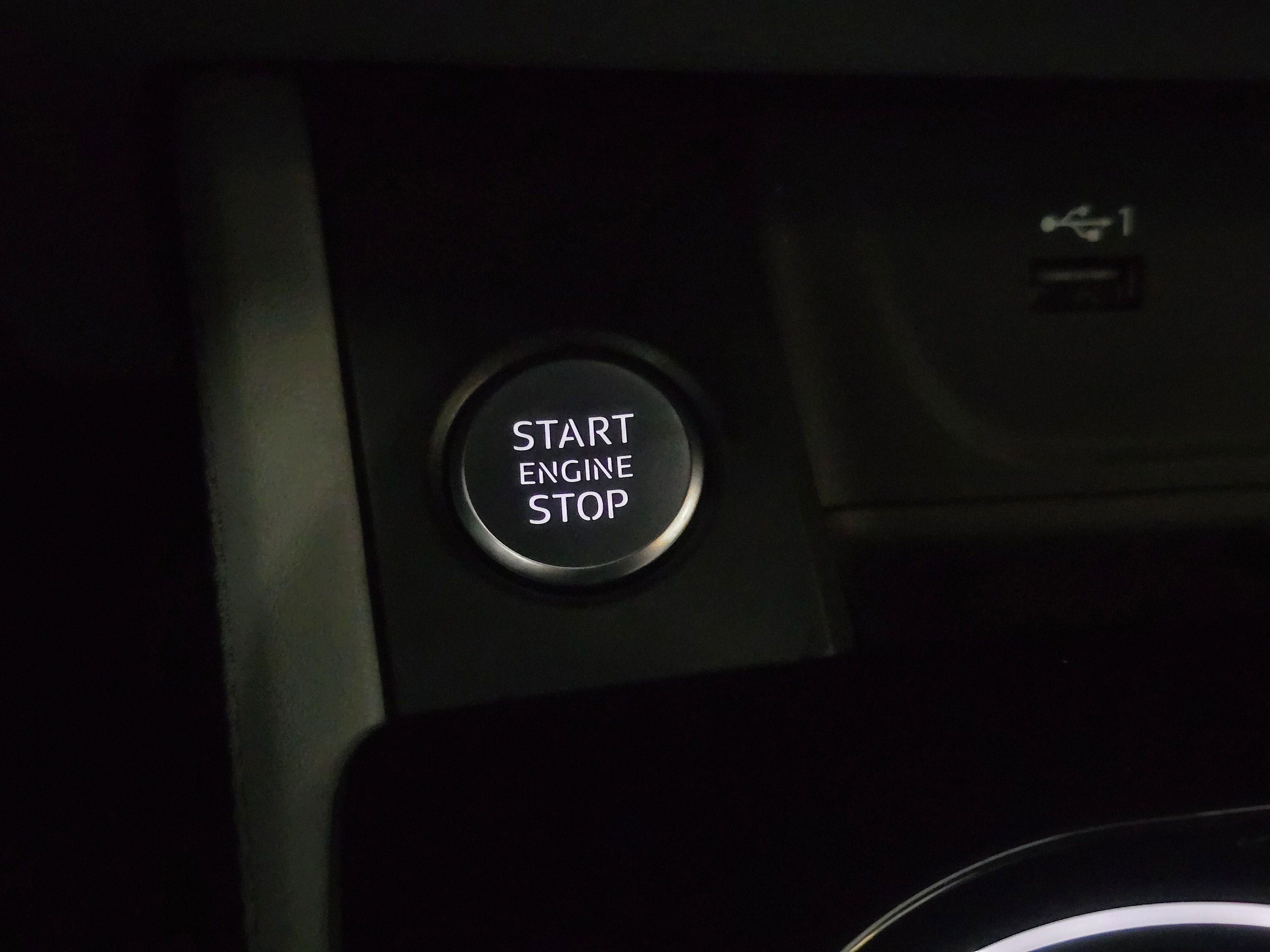 Used 2022 Audi A4 2.0T Premium Plus w/ Premium Plus Package image 46