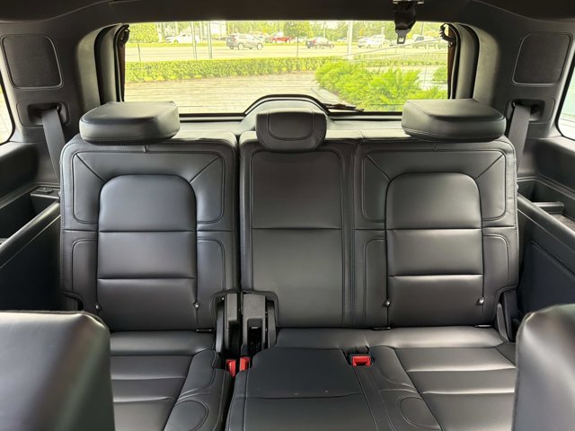 Certified 2023 Lincoln Navigator Reserve AWD/4WD image 24