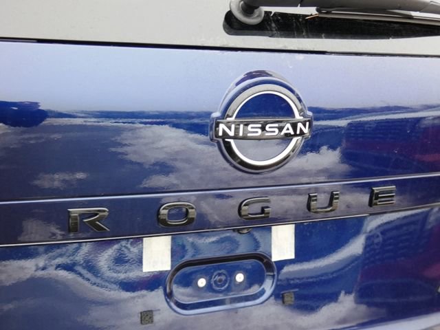 New 2026 Nissan Rogue SV AWD/4WD image 10