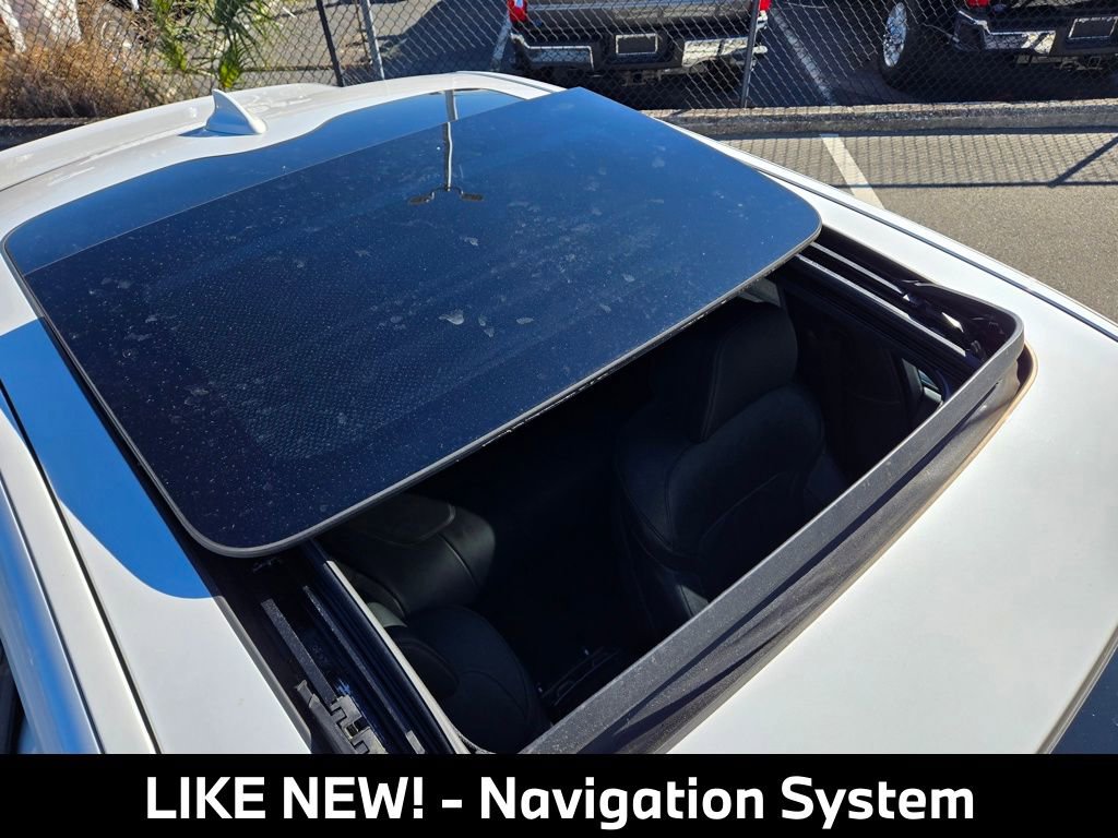 Used 2018 BMW 740e xDrive w/ M Sport Package AWD/4WD image 11