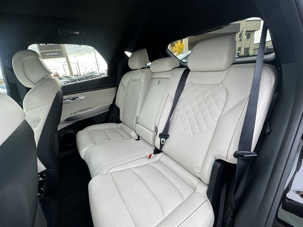 Used 2025 Genesis Electrified GV70 Advanced w/ Prestige Package image 27