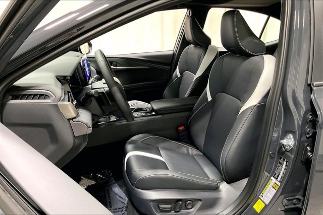 New 2026 Toyota Camry SE AWD/4WD image 9